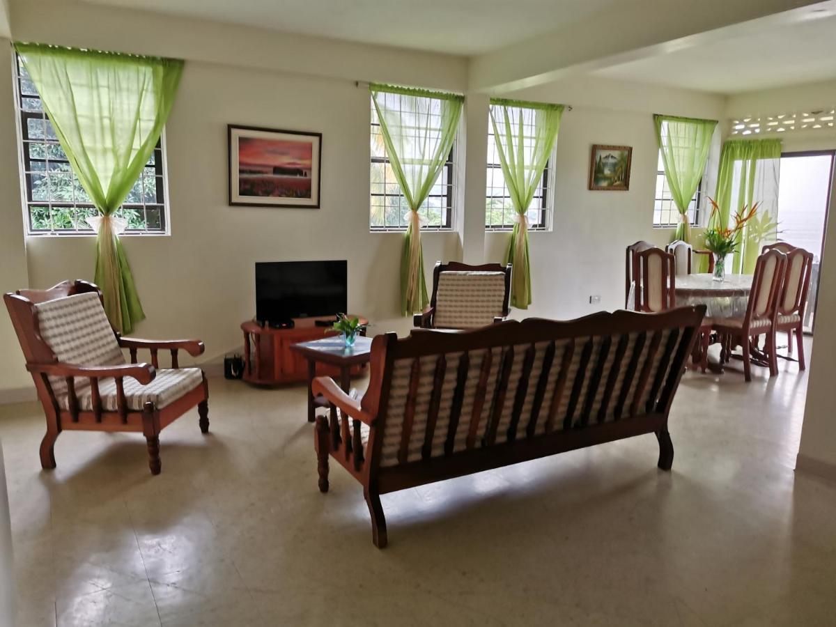 Casa Del Vega A Little Peace Of Heaven Hotel Castries Kültér fotó