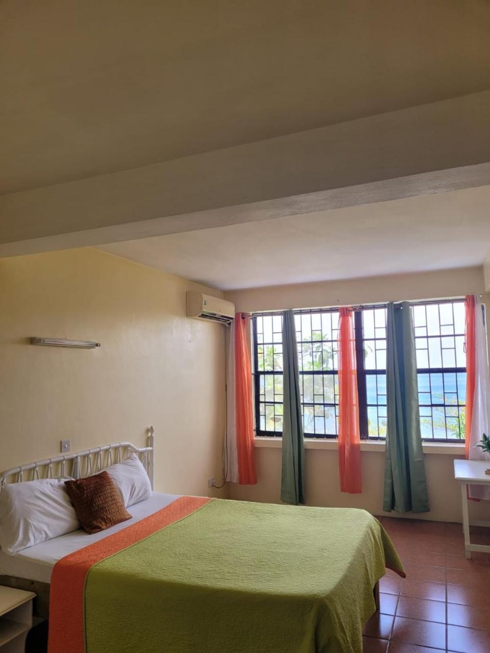Casa Del Vega A Little Peace Of Heaven Hotel Castries Kültér fotó